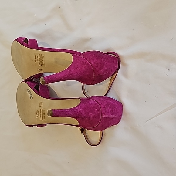 Julianne Hough, Pink high heels, Ankle-Strap, Size 8.5. Leather Suede upper - Picture 8 of 16